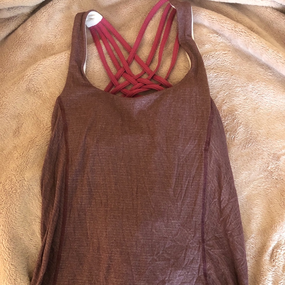 Lululemon tank
